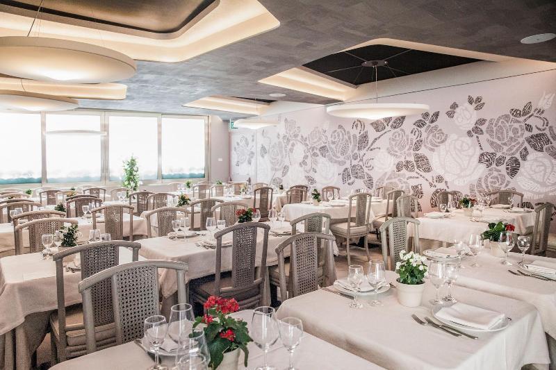 Dei Fiori Restaurant - Meeting&spa Hotel 3*
