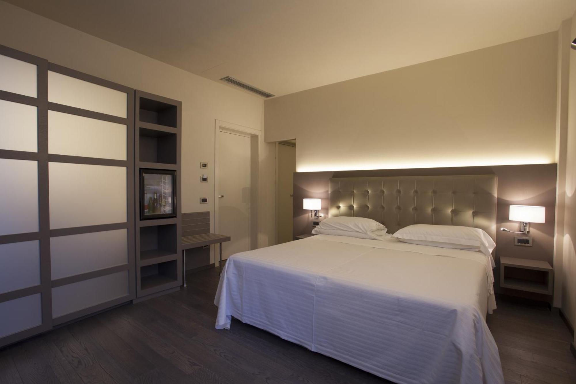 Hotel Dei Fiori Restaurant - Meeting&spa Alassio